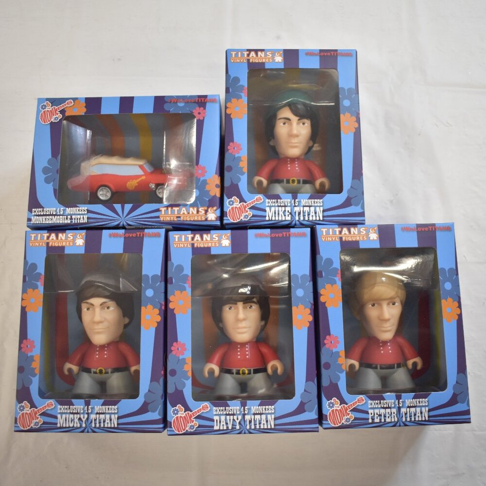 Set of 5 Titans The Monkees 4 1/2-Inch Vinyl Figures: 4 Band Members & Car New